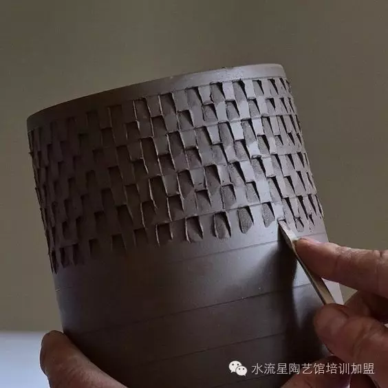 1475207672748101.png 5e3f527_愛奇藝.png