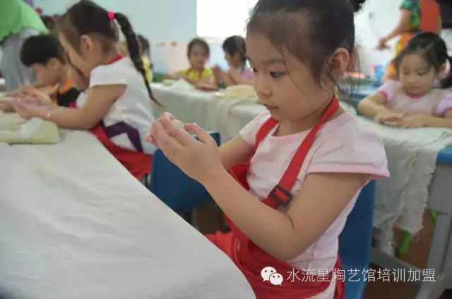 1476238062396615.png fa4892e_愛奇藝.png