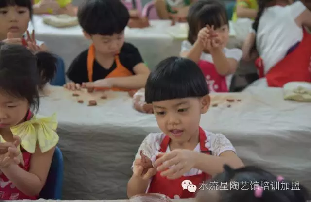 1476238264950061.png e0fabdf_愛奇藝.png