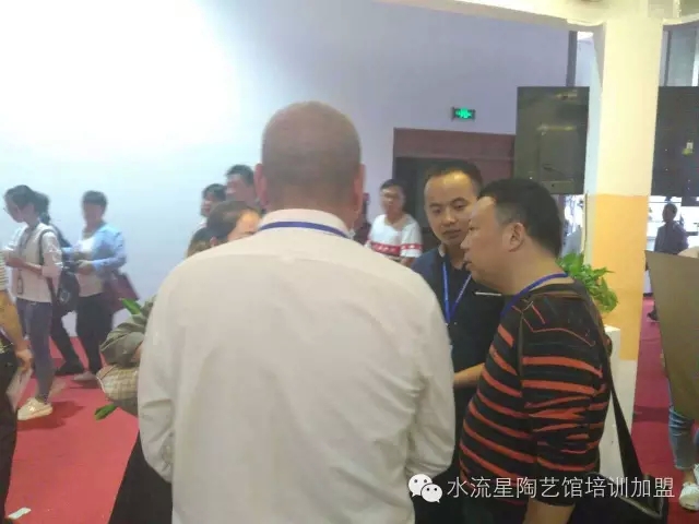 1476931432681723.jpg 640.webp (7).jpg