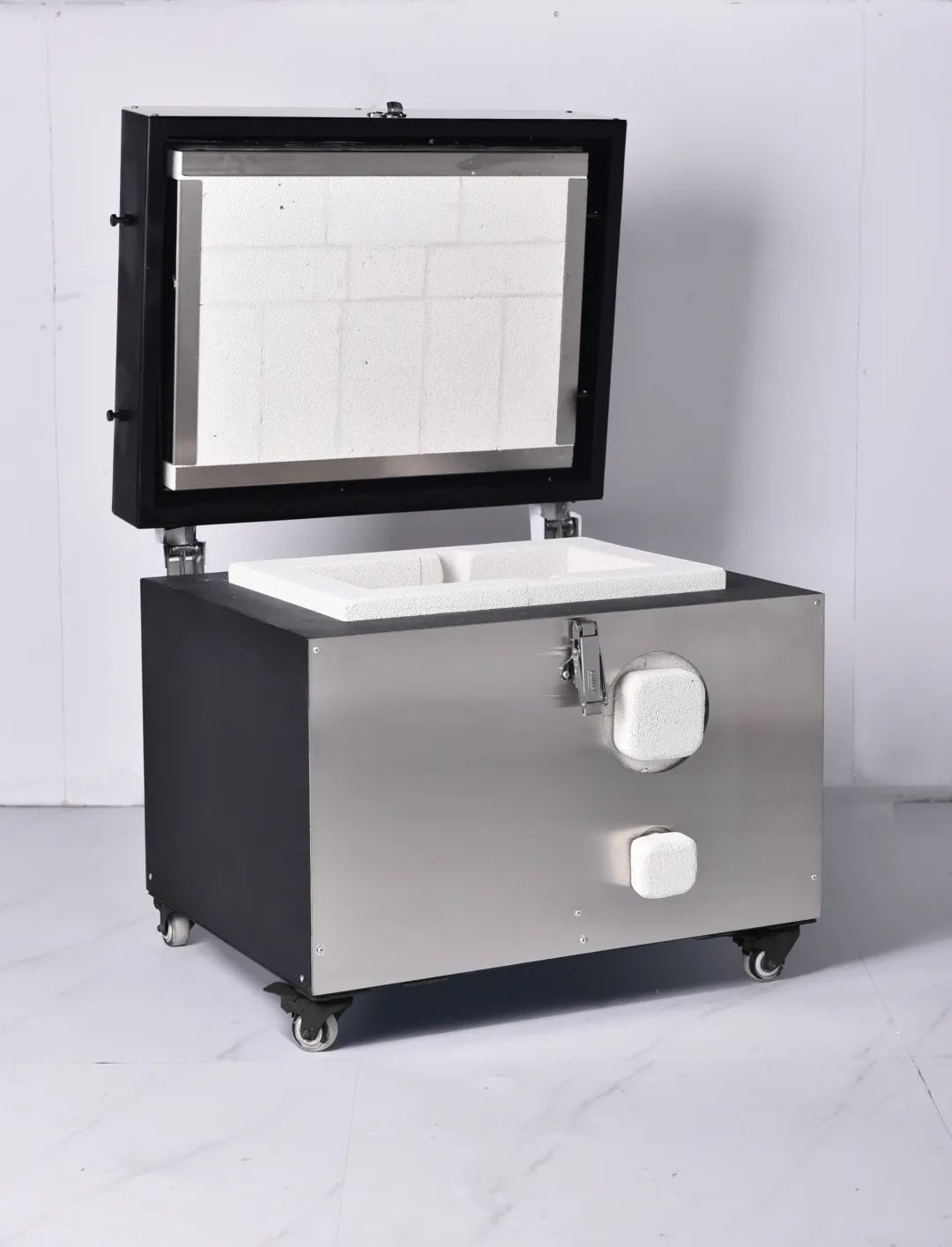 1665632650373758.jpg 1665632650373758.jpg